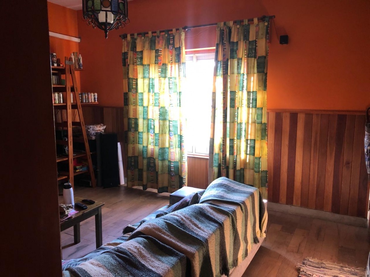 VENTA | Casa 3 ambientes con fondo libre