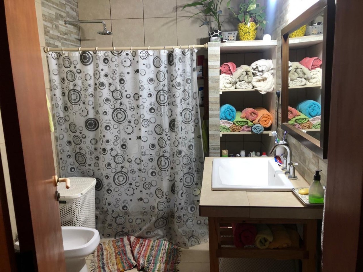 VENTA | Casa 3 ambientes con fondo libre